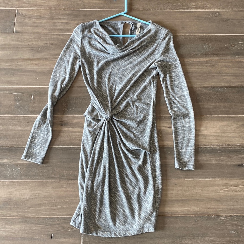 Long sleeve dress